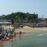 波打ち際が　せまります　5