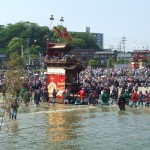 西組　花王車　はまっとります