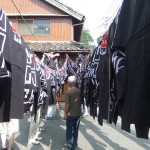 ちょっと狭くて気持ちいい。でもナフタレン臭い…