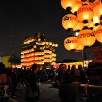 山車のすれ違い