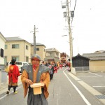 塩まき交代です。超レアなおじさん復活祭でもあります