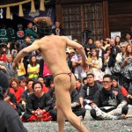 傷だらけの背中　これは…痛そう