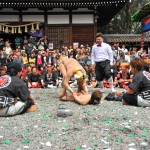 きんにくマンでみたアレのこと？まじで？地面は小石なのに…