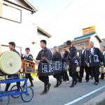 真剣な様子で、うむうむ。ガンバレ。私はお世話係という名の暇人です。