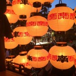 山車の中からこっそり獅子の様子をチェック